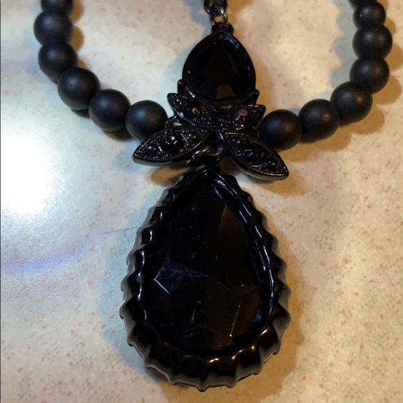 Large black rhinestone and bead earrings - Picture 4 of 5